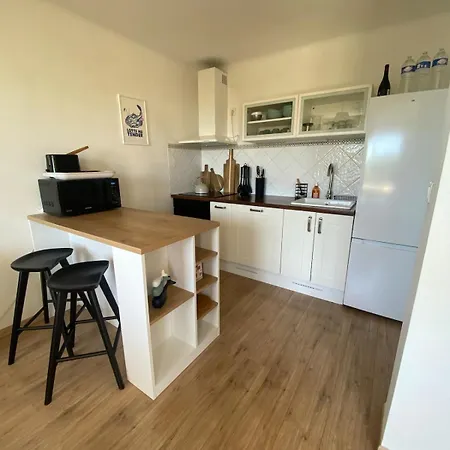 Vue Au Coeur De La Corniche Daire *