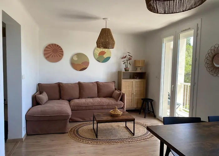 Апартаменты Vue Au Coeur De La Corniche Сет