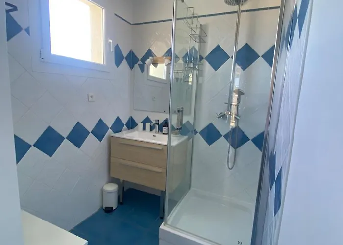 Апартаменты Vue Au Coeur De La Corniche